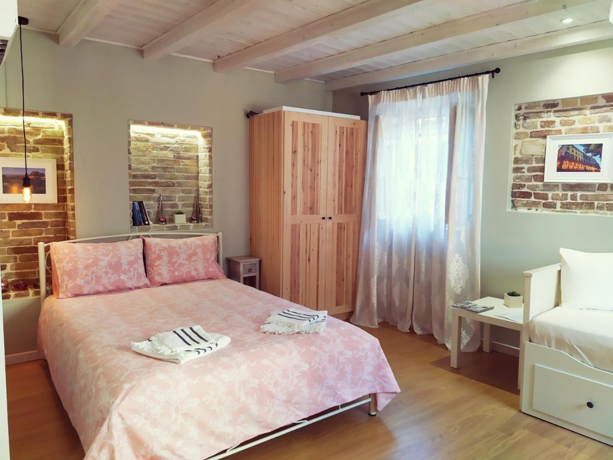 Suitedreams,Next To St.Spiridon Church Corfu  المظهر الخارجي الصورة